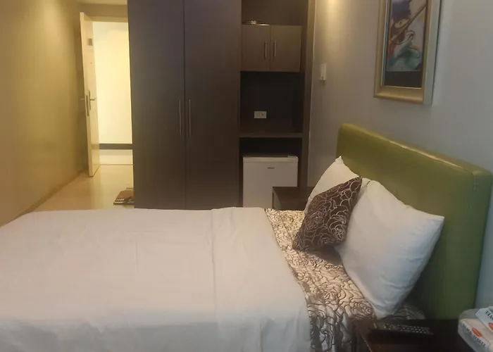 Exchange Regency 4*